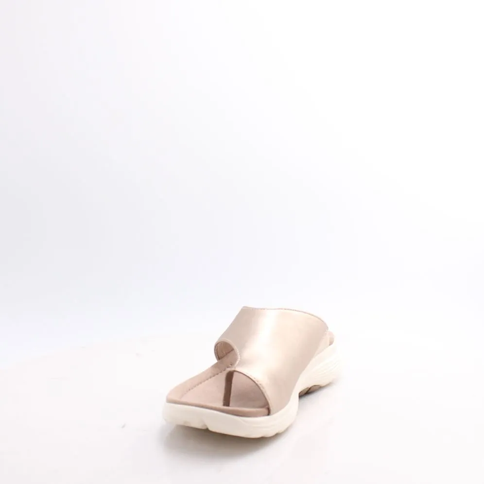 66.812 Rollingsoft 25 Sandals Supportive