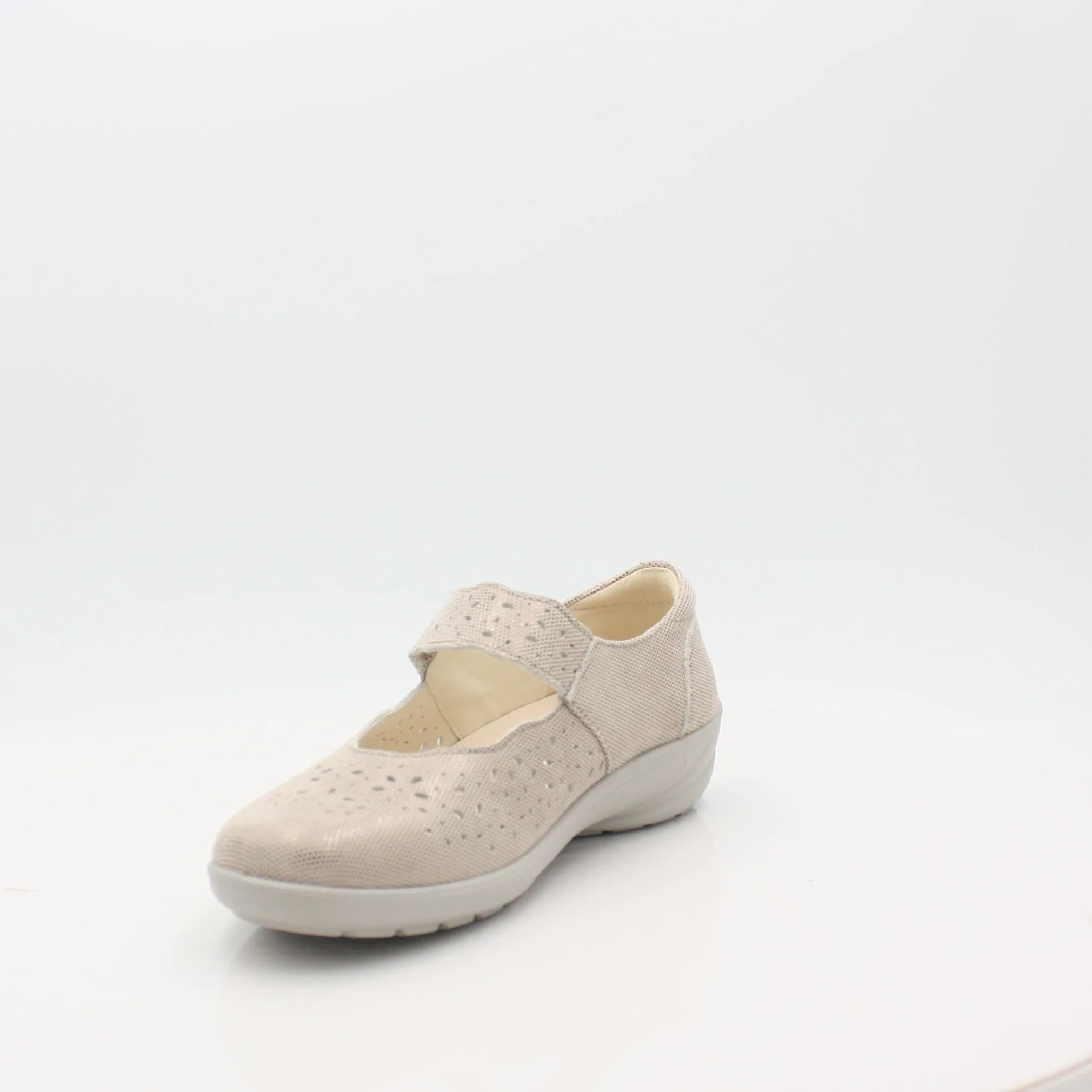 9528 G-Comfort 25 Walking Shoes Everyday Footwear