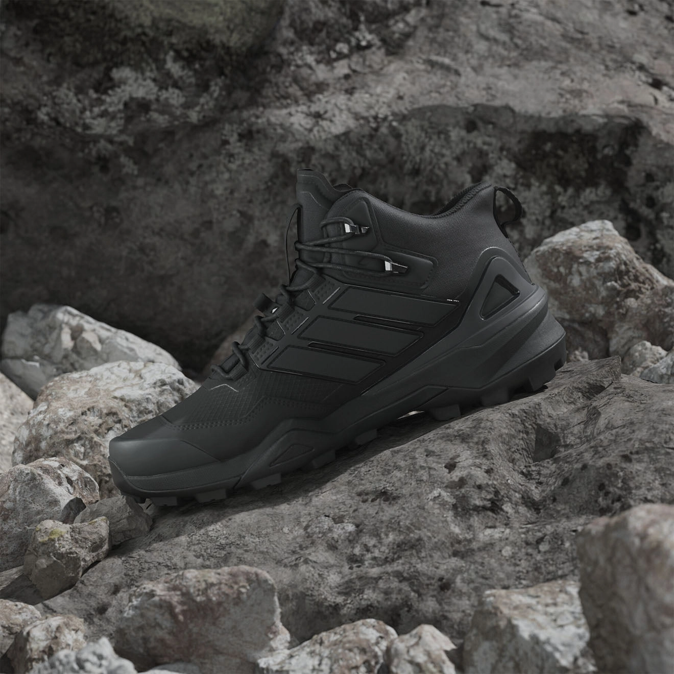 Adidas Terrex  Hiking Boots Skychaser Mid Black Walking Shoes Pain Relief