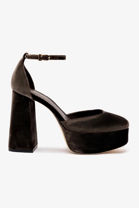 Weather Ready Orthotic Friendly Ari Pump In Expresso Velvet