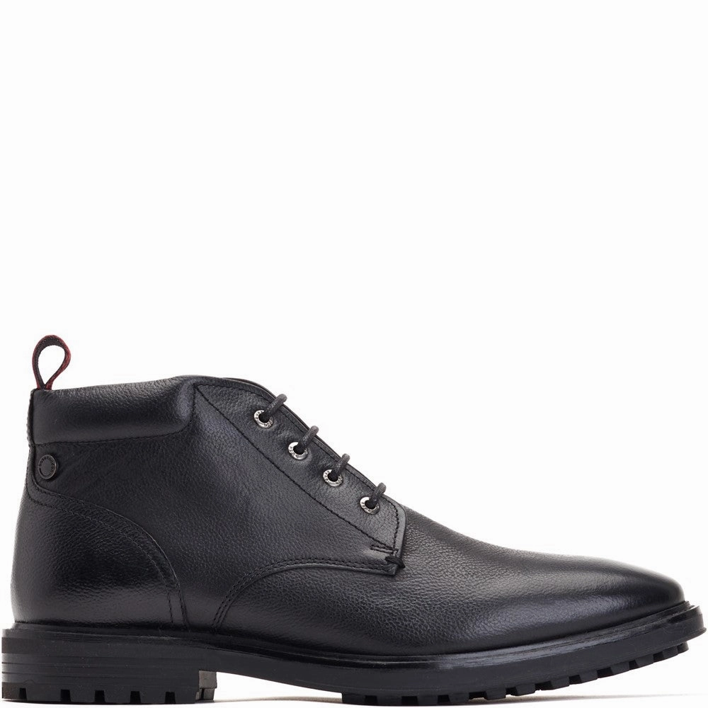Base London Canmore Chukka Boot Timeless Casual Comfort