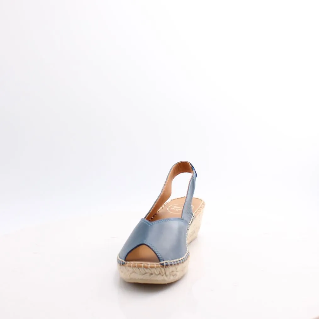 Bernia Toni Pons Sandals Streetwear Footwear Cloud Comfort