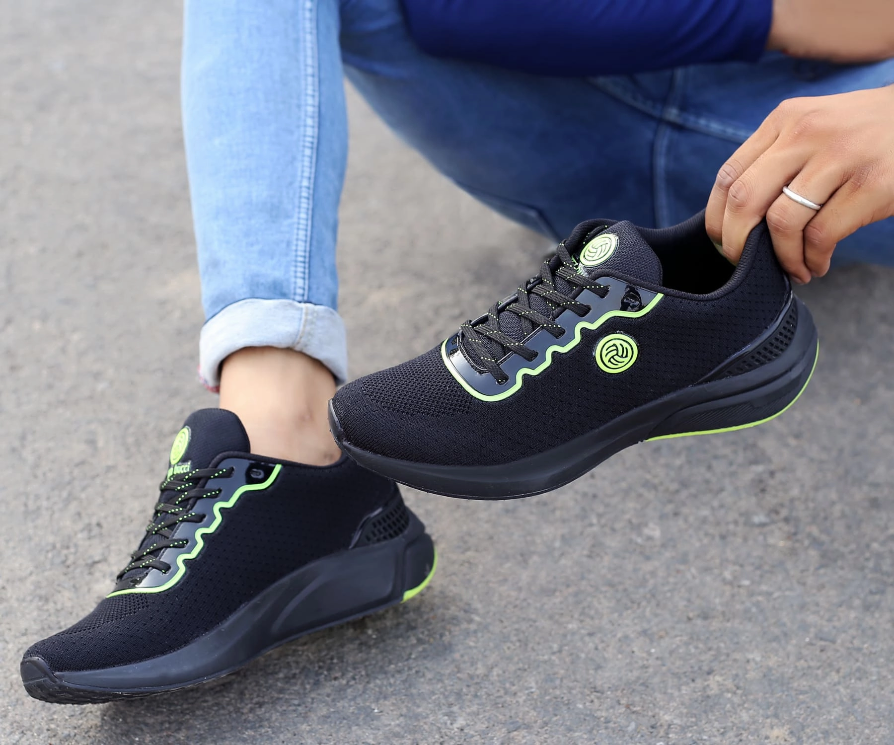 Bacca Bucci Perform Everyday Footwear