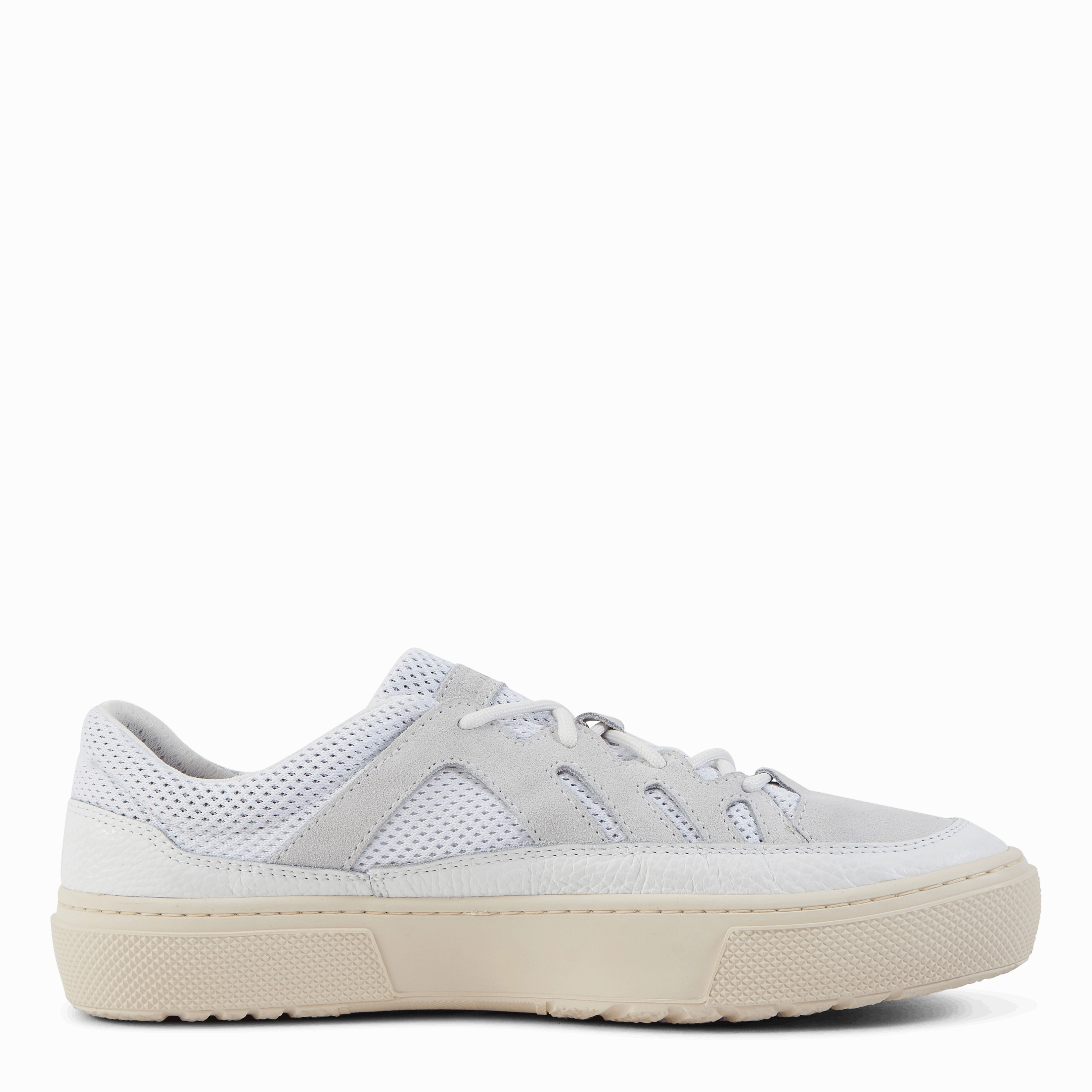 Lonato Low White Ergonomic Travel Shoes