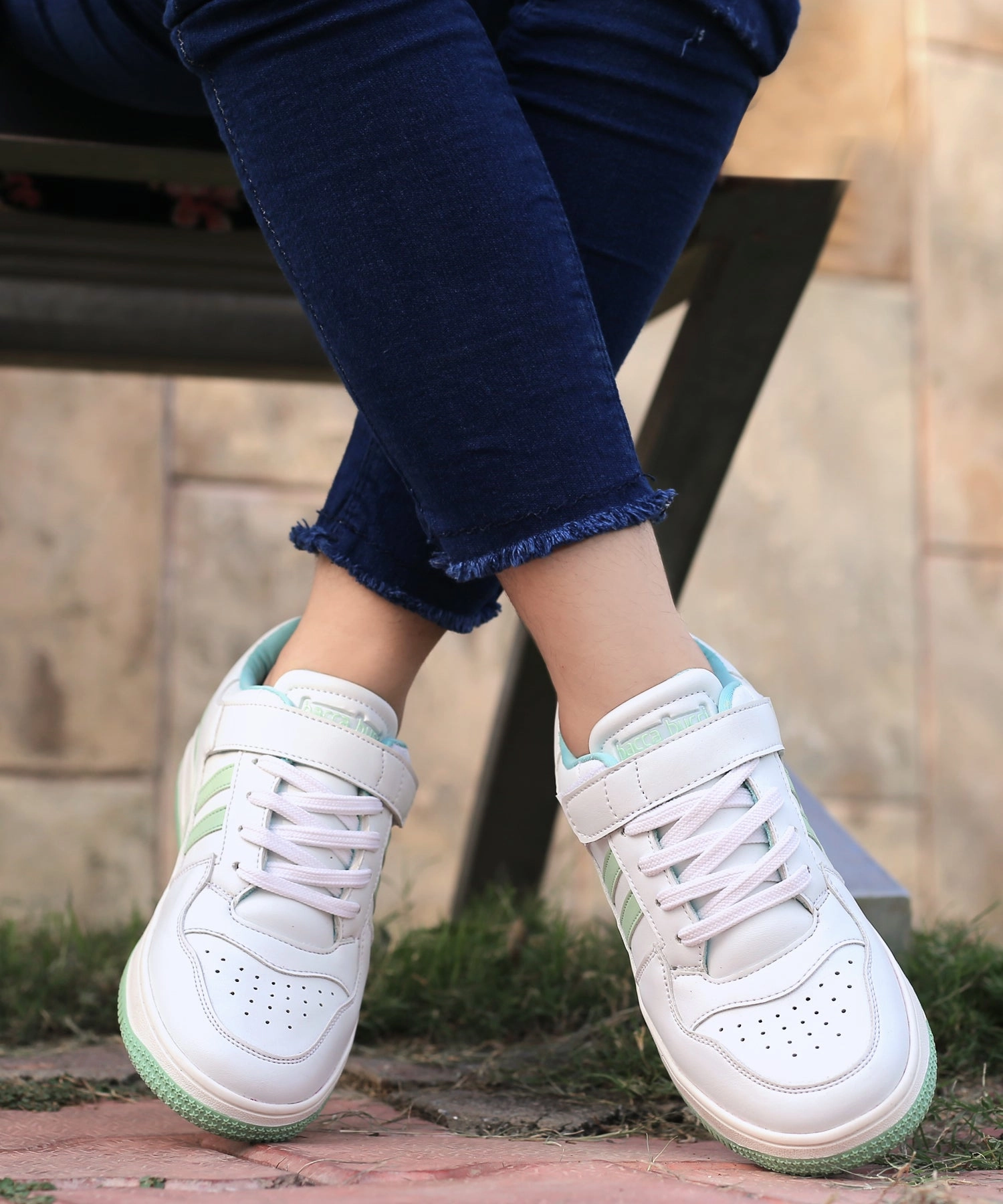 Versatile Footwear Minimalist Bacca Bucci Phoenix Low-Top Fashion Women'S Sneakers With Hook & Loop Closure