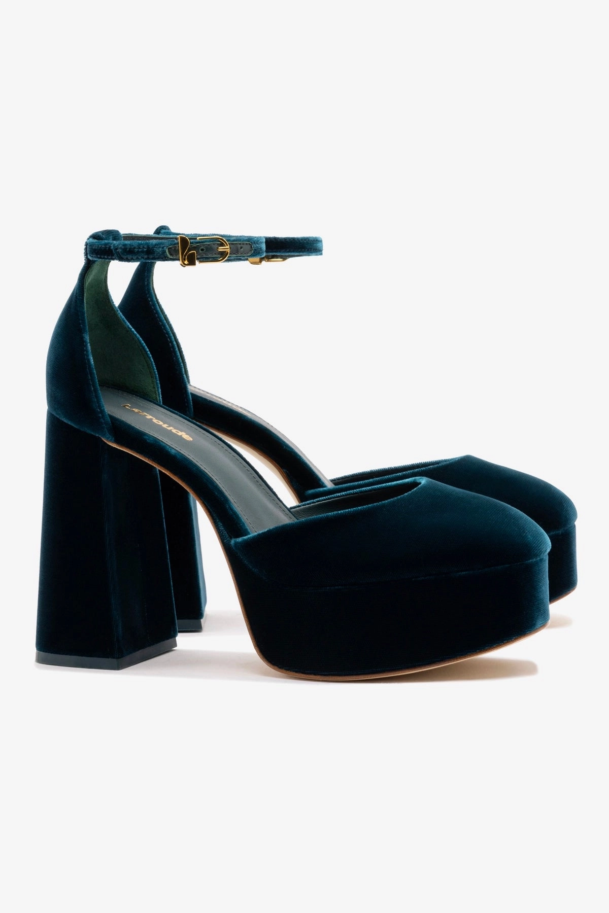 Ari Pump In Deepsea Velvet Breathable Easy On Off