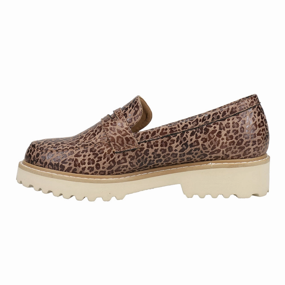 Cushioned Insoles Boost Leopard Print Lug Sole Loafers