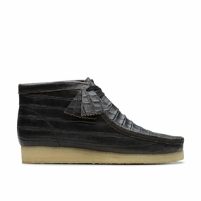 Water Resistant Durable Shoes Clarks | Boots | Men | Wallabee Boot Black Croc Distress | Black