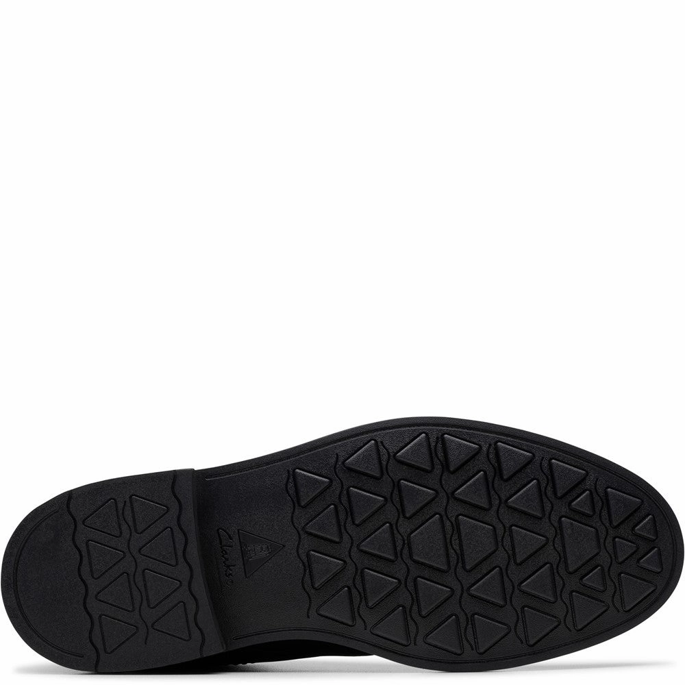 Weather Ready Odor Control Clarks Newford Mid Boots