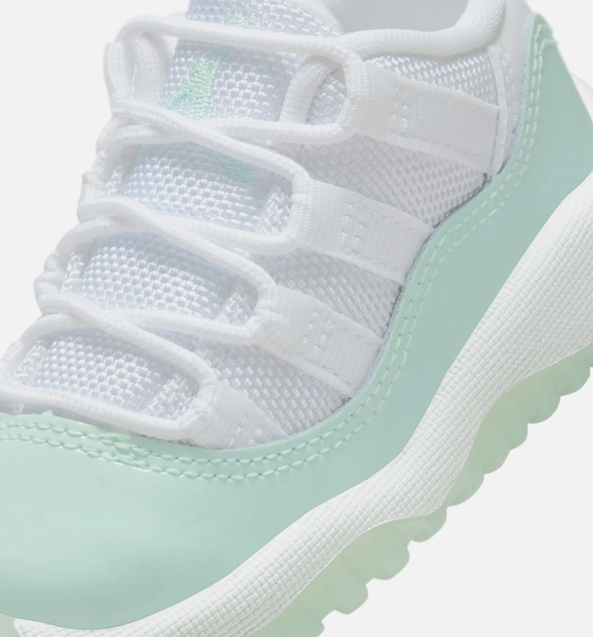 Moisture Wicking Sustainable Air Jordan 11 Retro Low Igloo Infant Toddler Lifestyle Shoe - White/Igloo