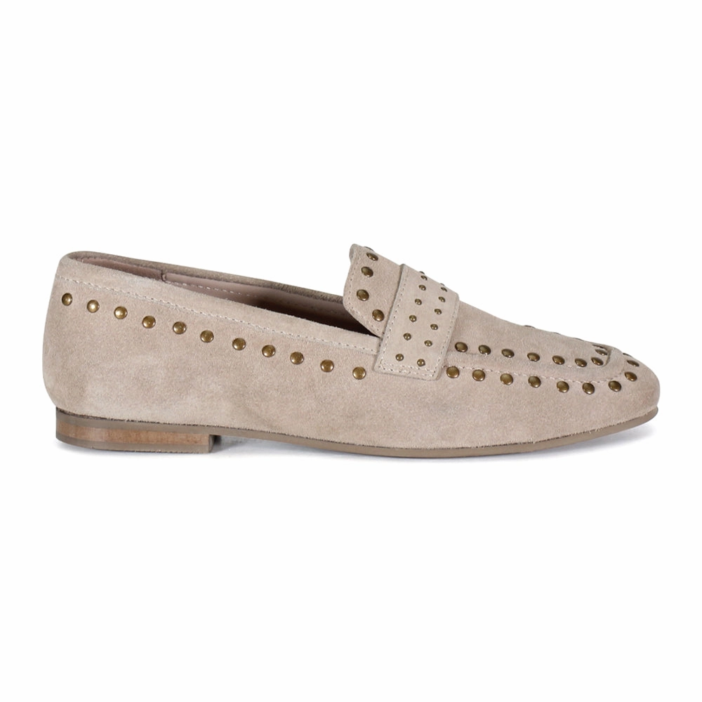 Daylong Comfort Classic Footwear Can Yon Studded Slip On Loafers