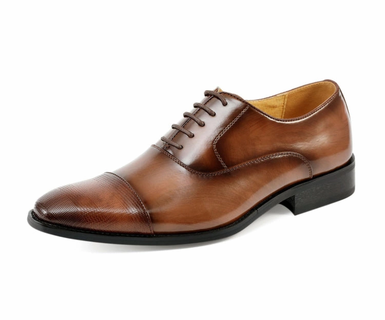 Conrad Brown Rugged Sporty Style