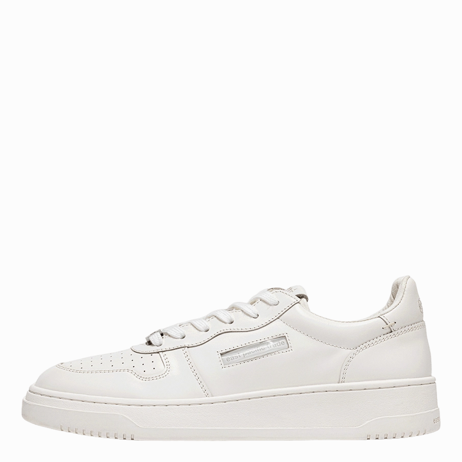 Court C-White Sporty Style