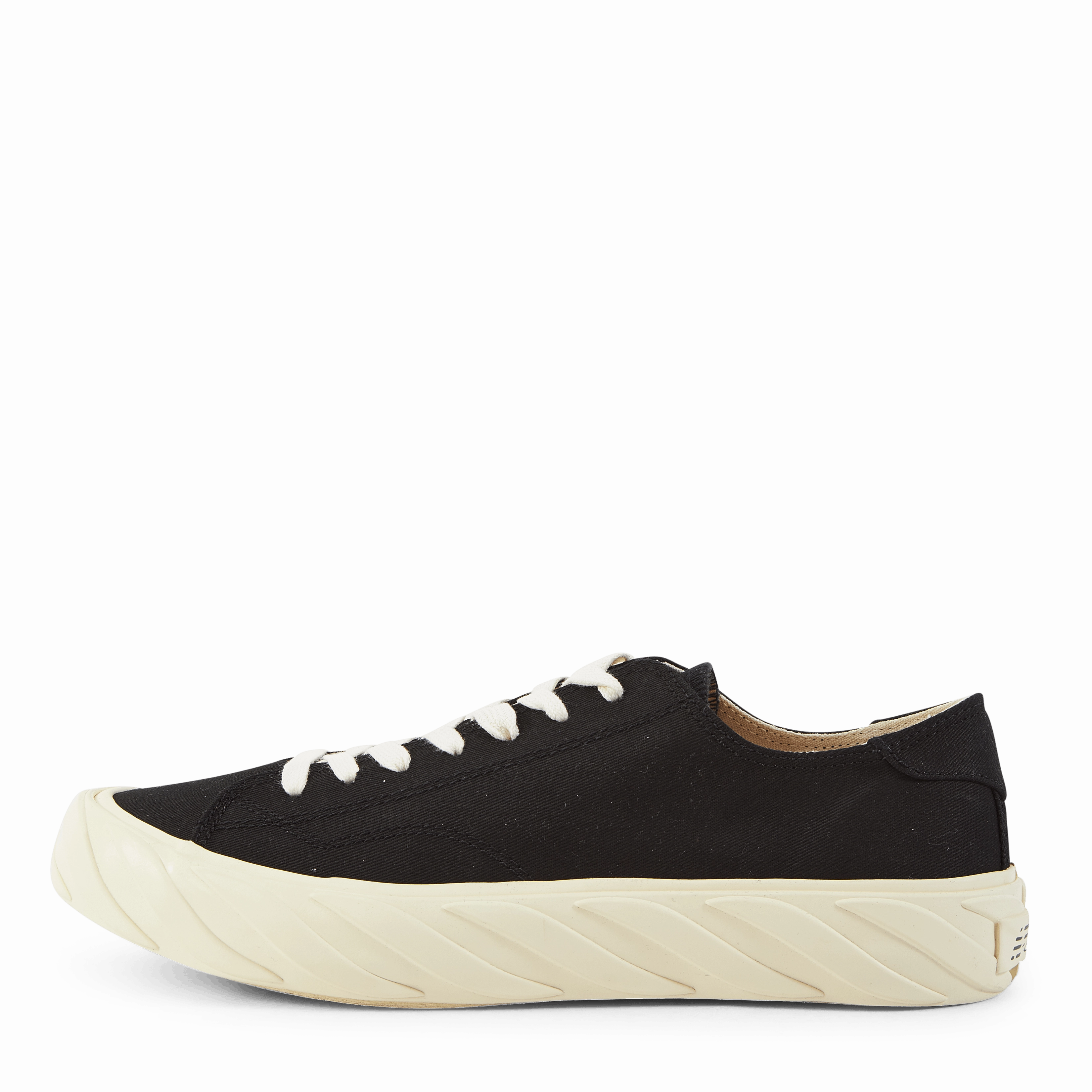 Durable Shoes Cut Black
