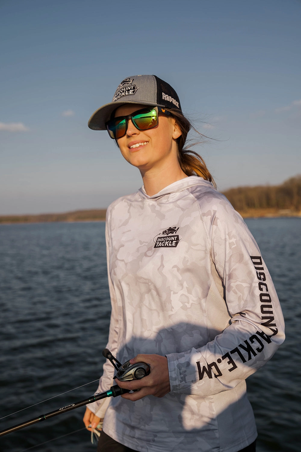 Discount Tackle Classic Snapback Hat