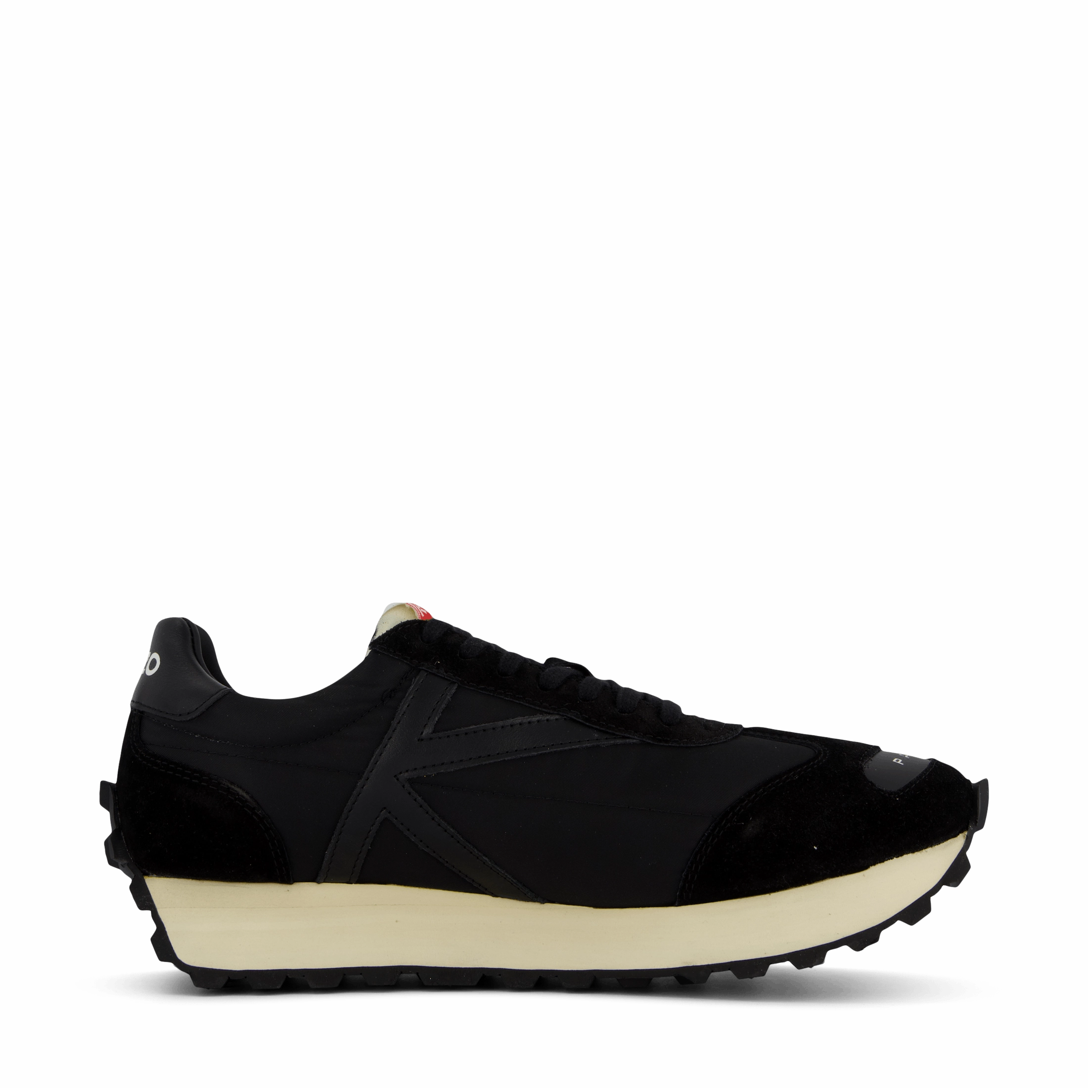 Low Top Sneaker Black Fashion Sneakers