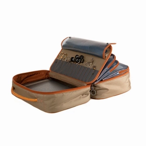 Fishpond Tailwater Fly tying kit Bag