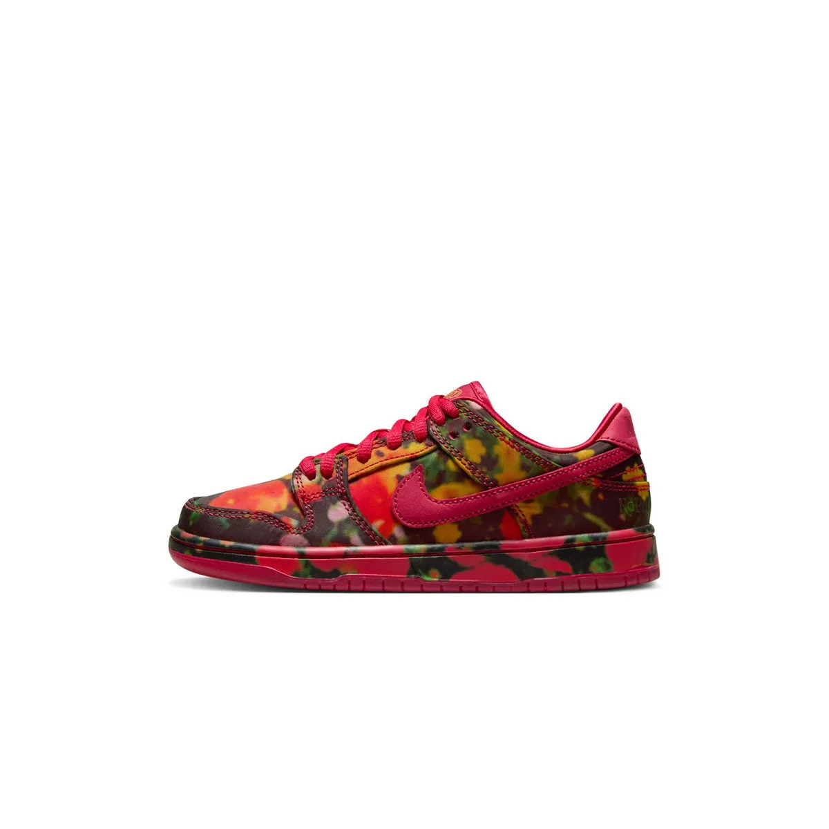 Minimalist Fashion Footwear '  Wizard Of Oz Kids Sb Dunk Low Pro 'Poppy Fields'