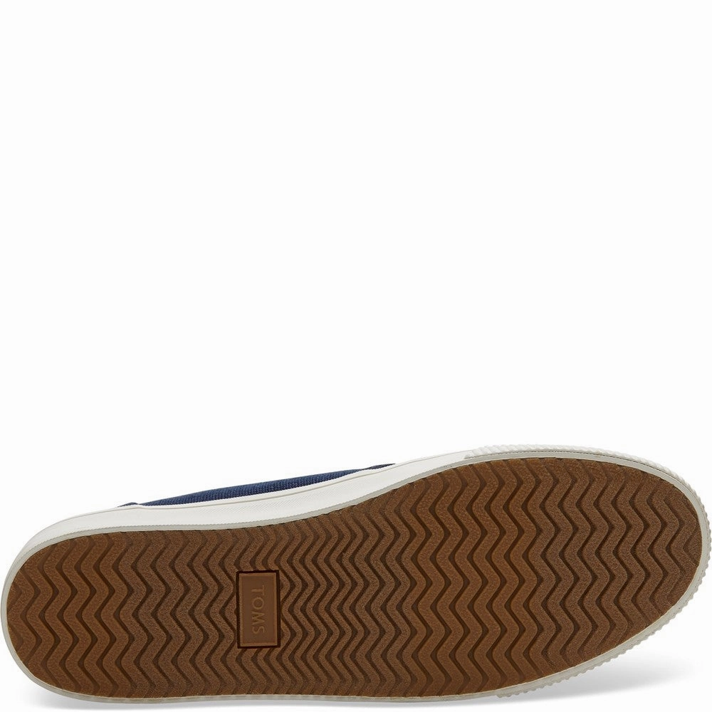 Toms Carlo Sports Cushioned Chic Footwear