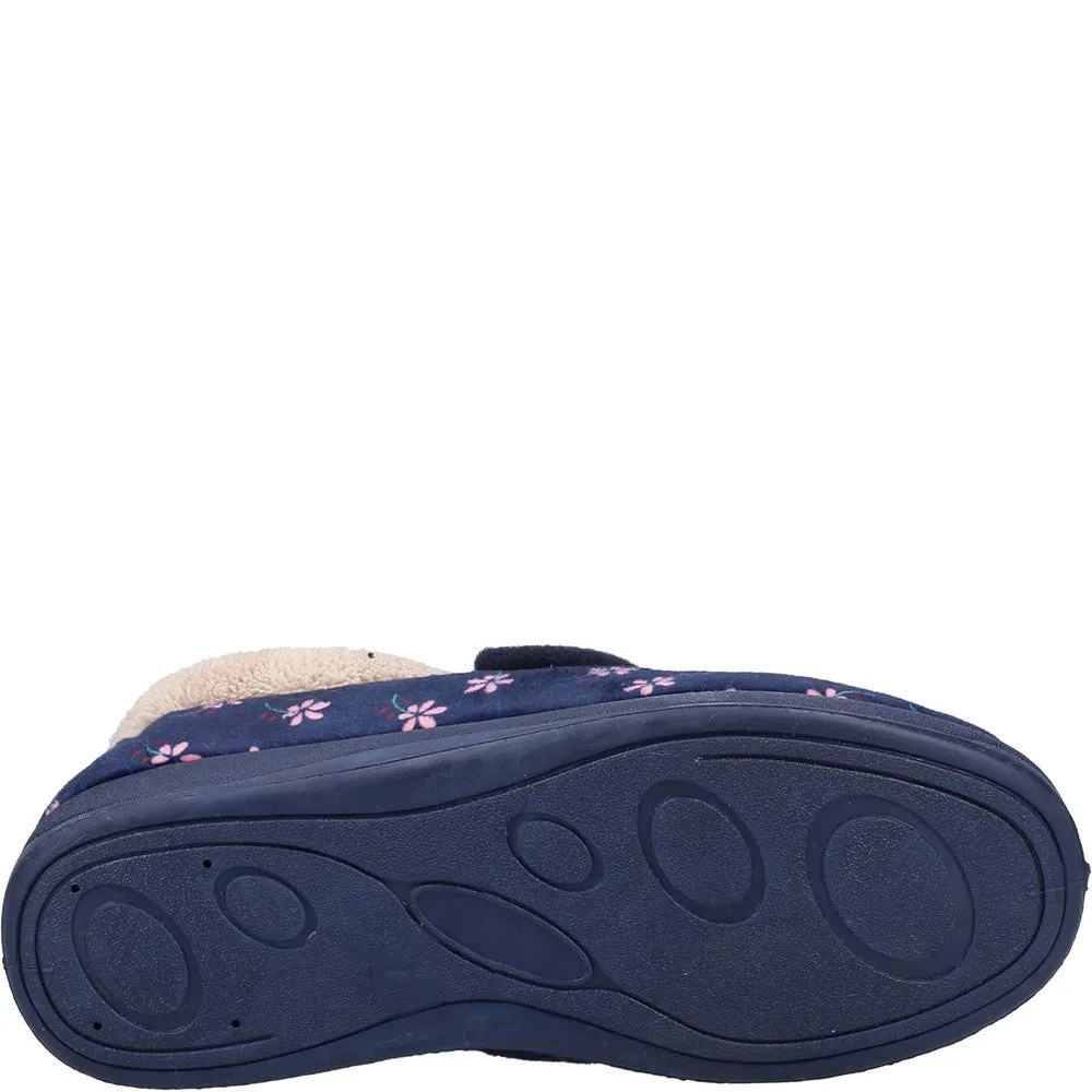 Minimalist Modern Classic Fleet & Foster Tunnis Slippers