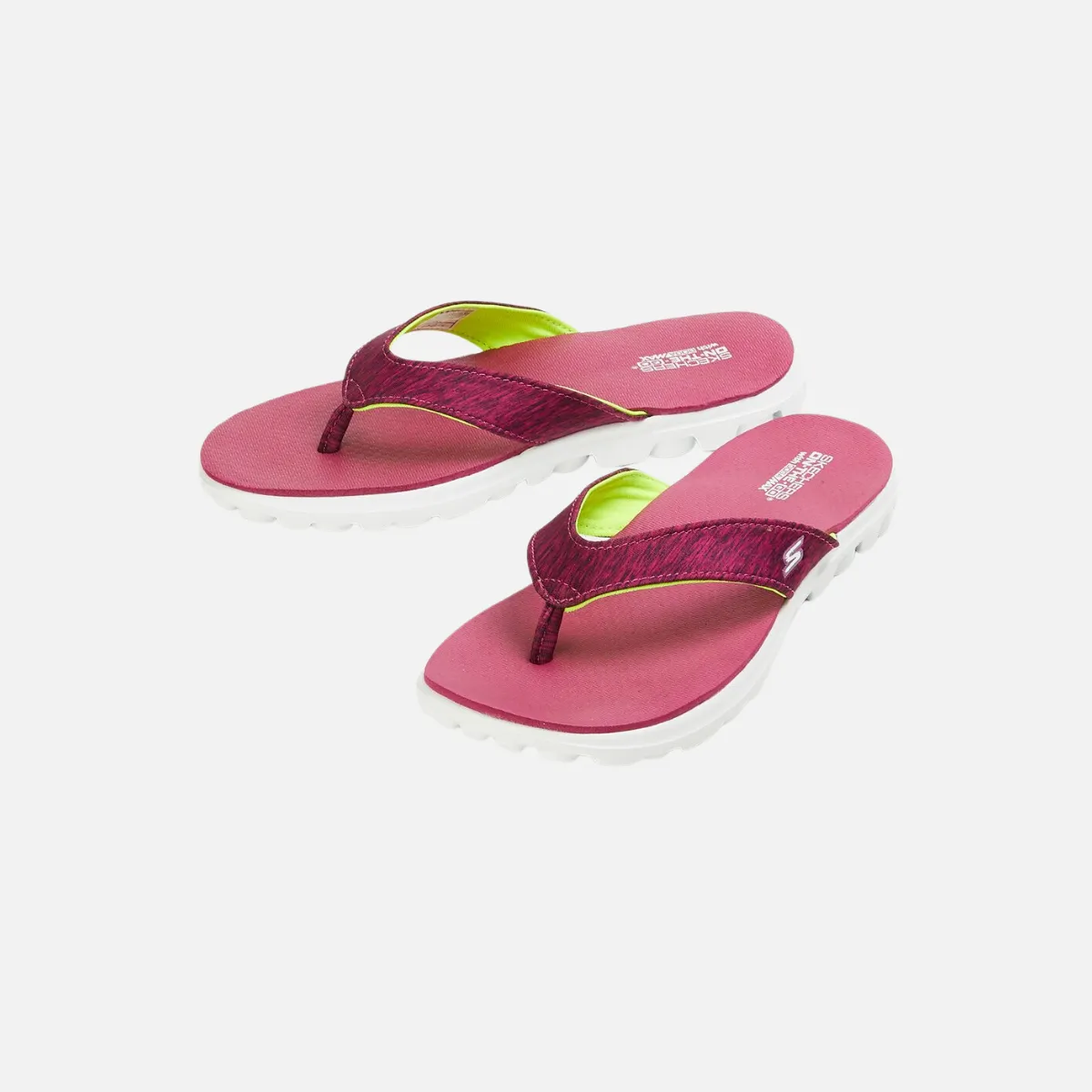 Skechers On The Go Flow Women'S Slippers -Pink Relaxed Fit Footwear Everyday Sneakers