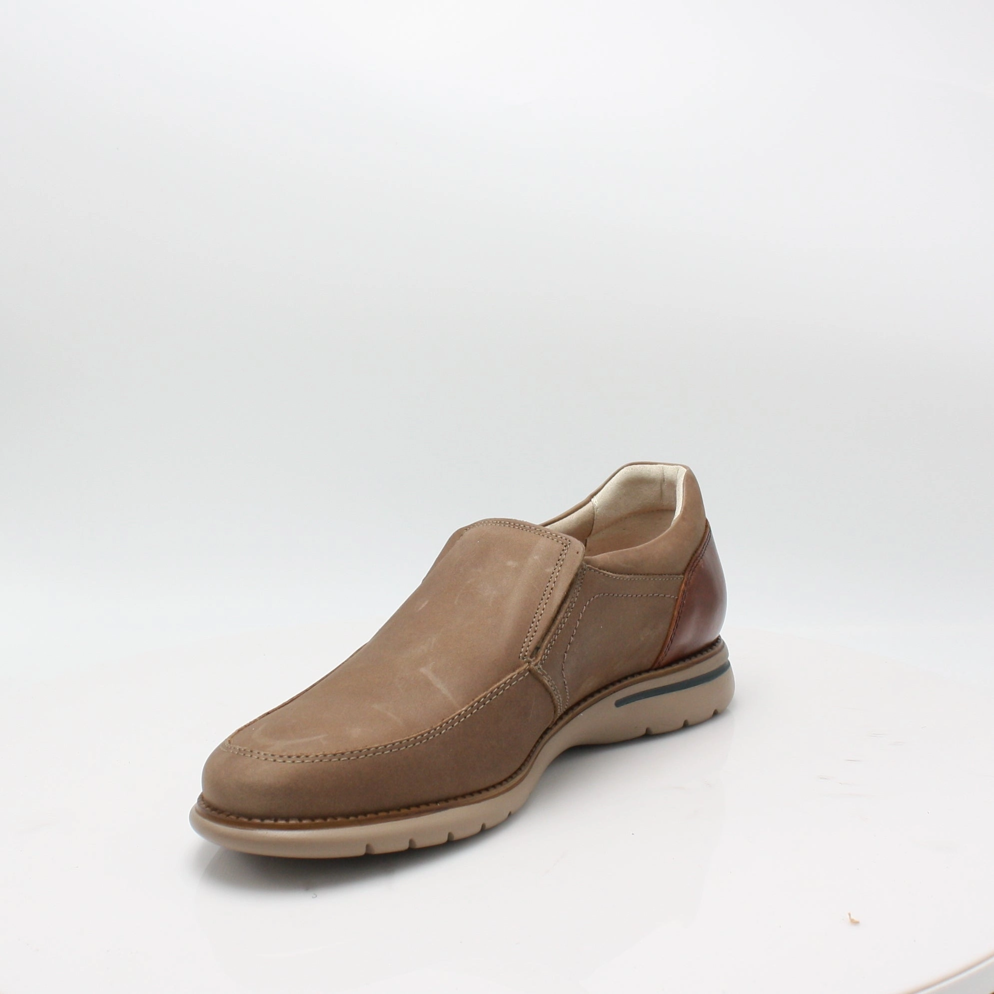14208 Callaghan 22 Easy On/Off Streetwear Footwear