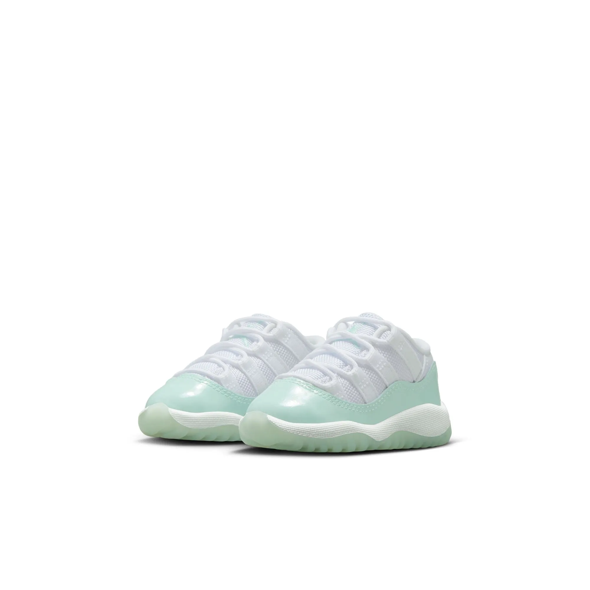 Versatile Style Lightweight Shoes Y Jordan 11 Retro Low "Igloo" 645107-103