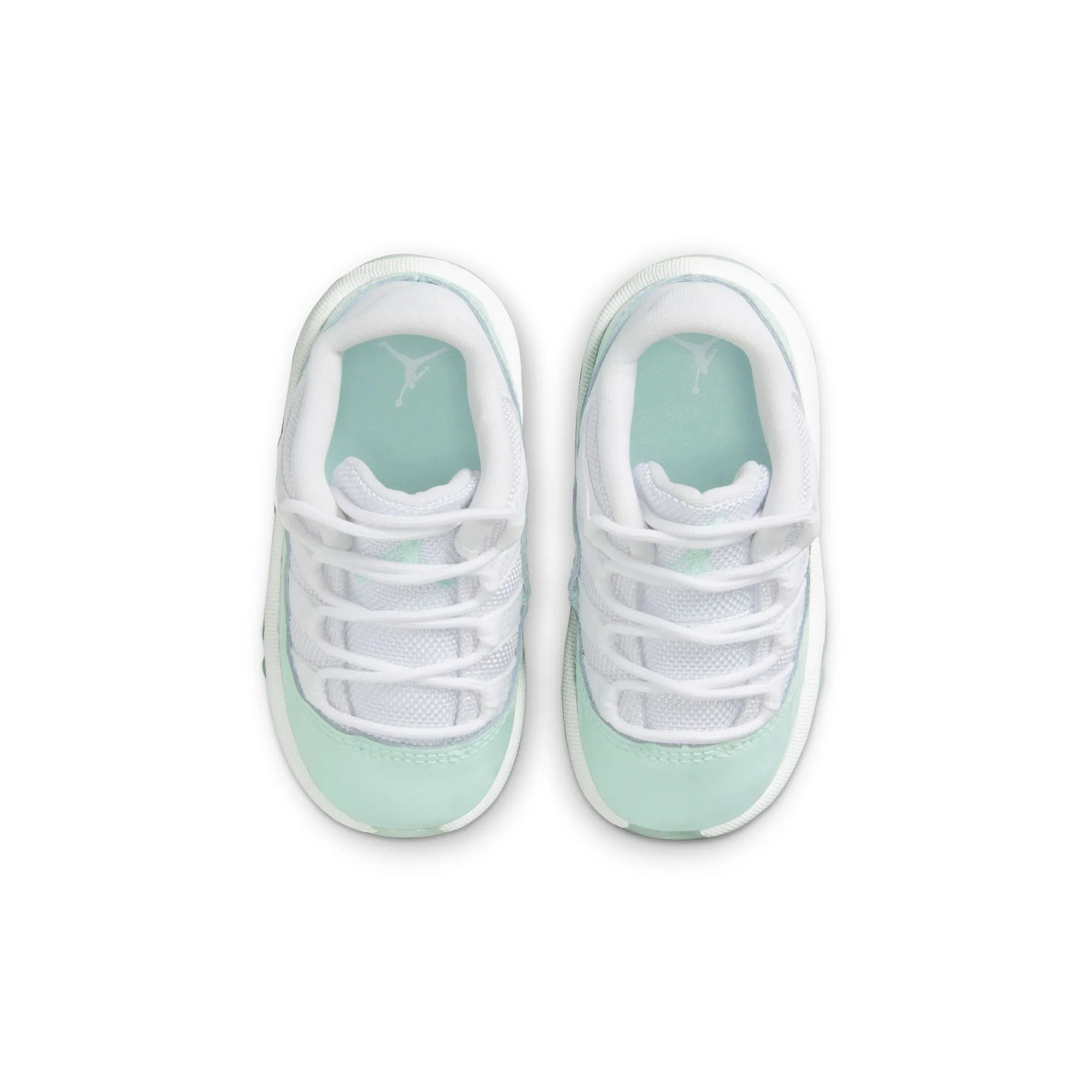 All Day Support Waterproof Y Jordan 11 Retro Low "Igloo" 645107-103