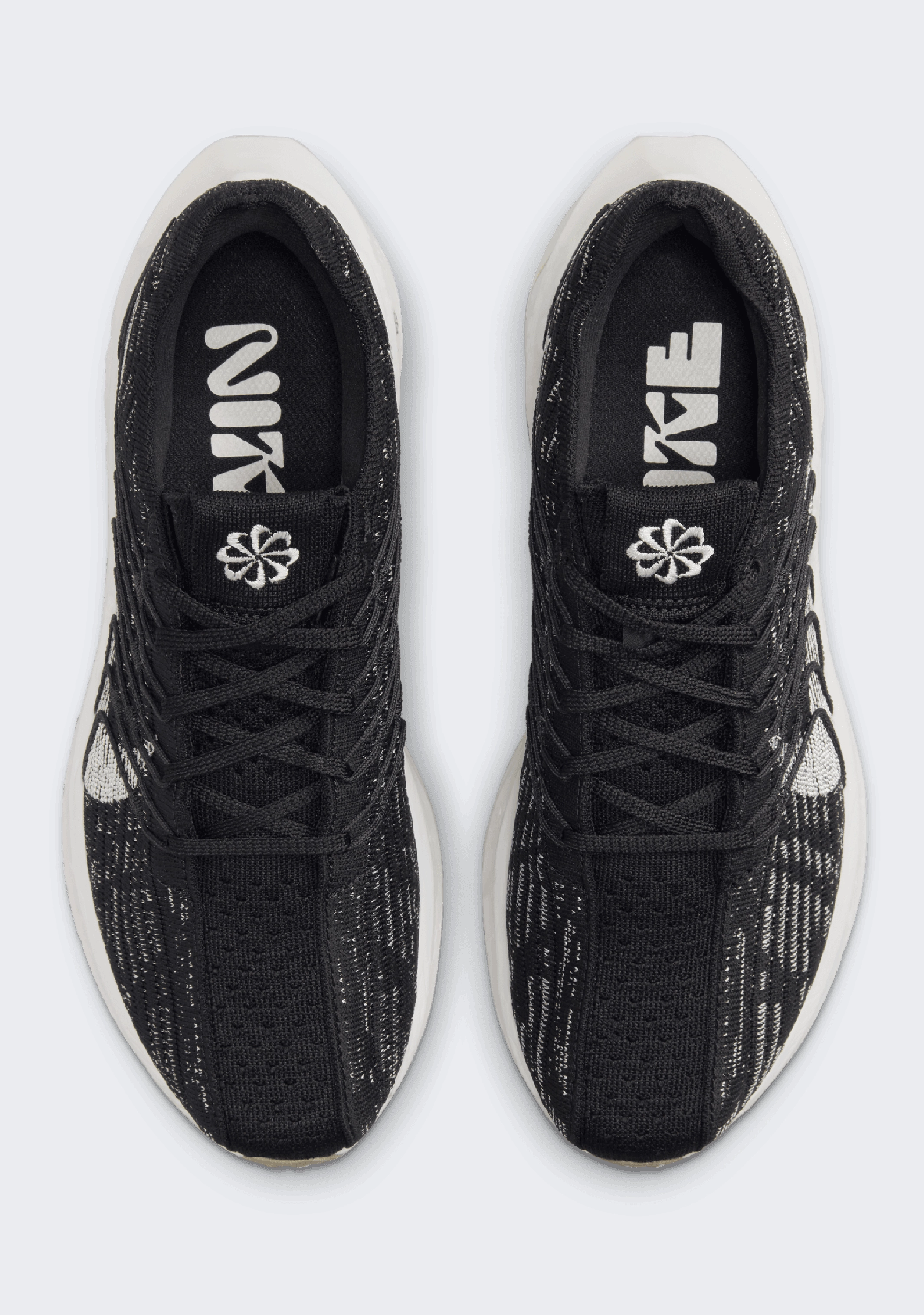 Nike Women??S Pegasus Turbo Next Nature Flyknit Modern Classic Functional Footwear