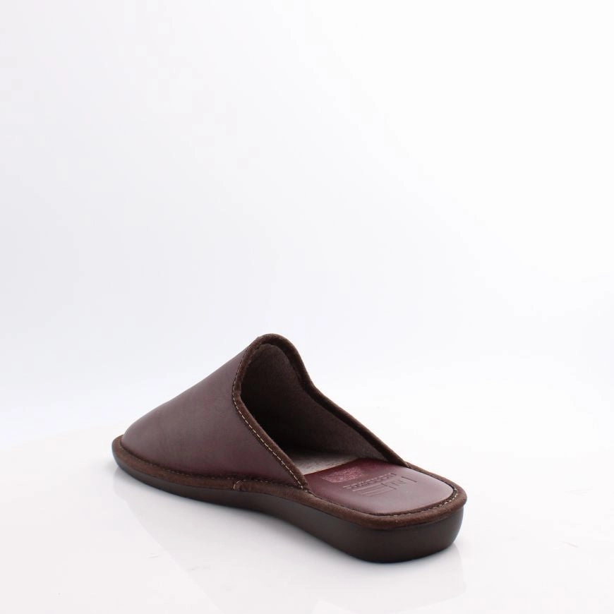Nordikas 131 Mens Slipper Odor Resistant Casual Comfort