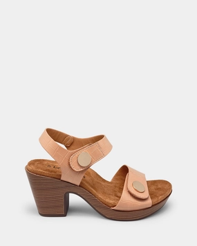 Urban Moyas Nude