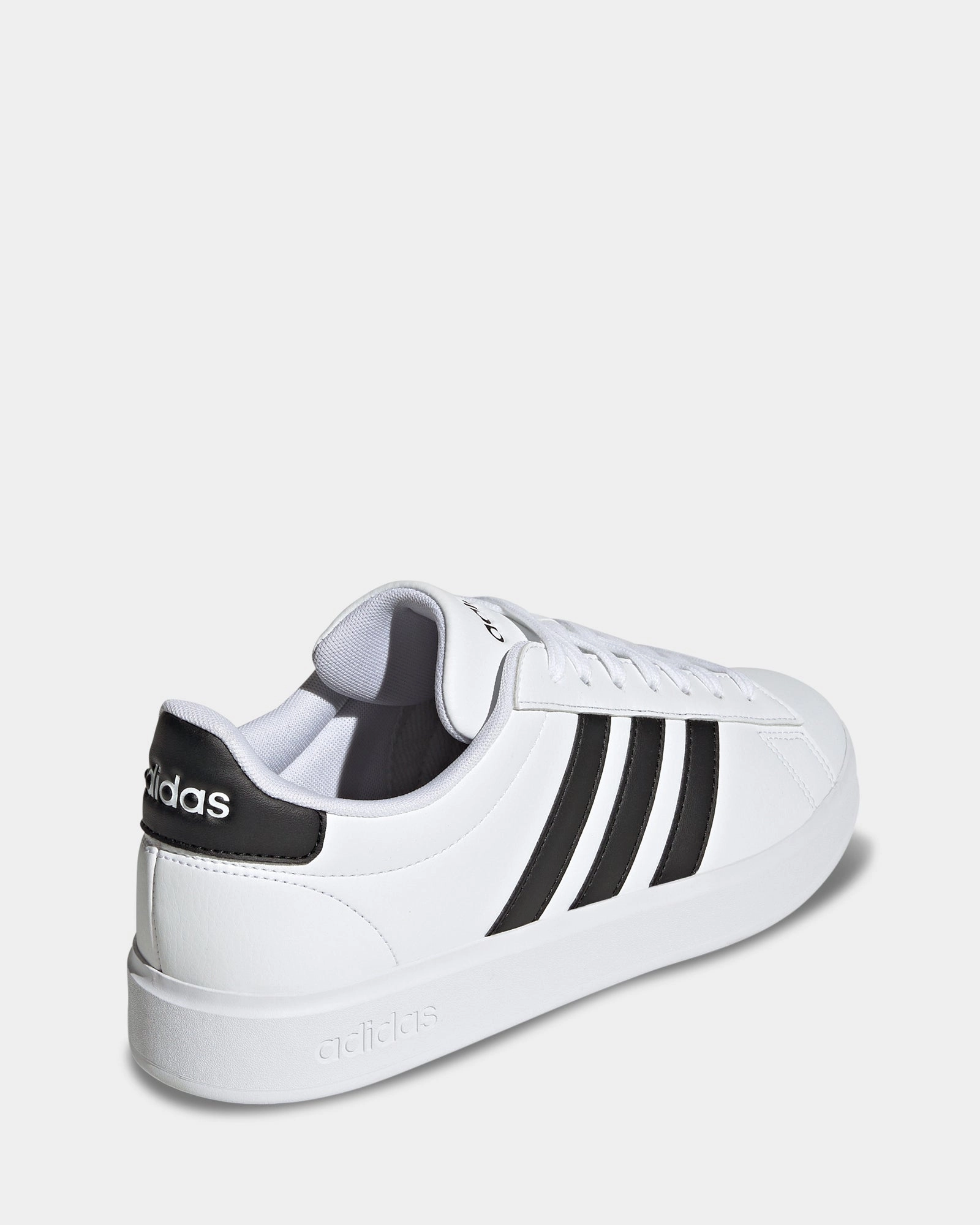 Grand Court 2.0 M White/Black Versatile Footwear