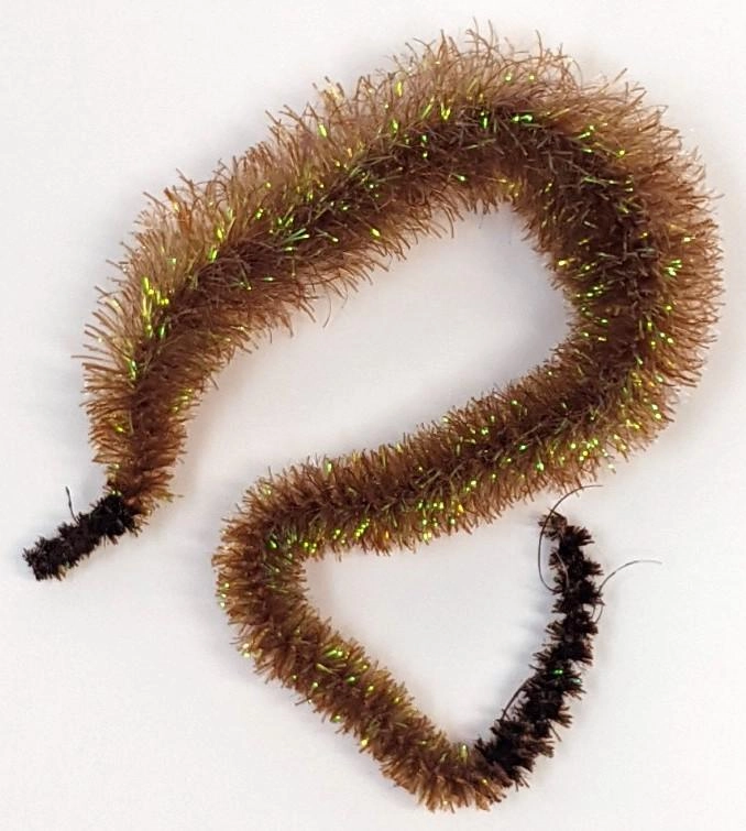 Hareline Crystal Tails 9 Inch