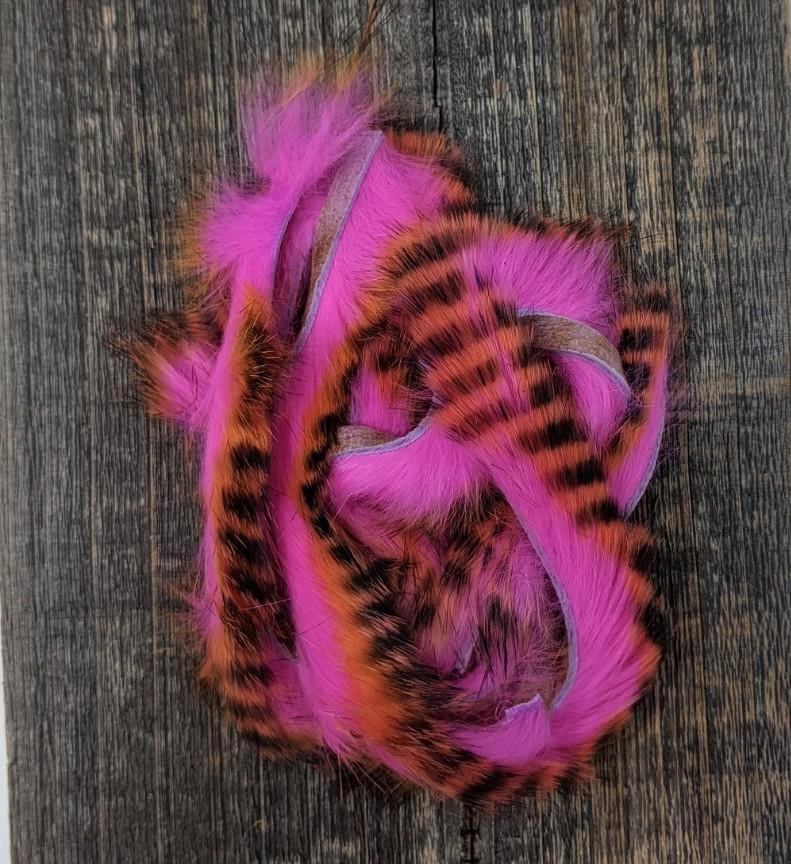 Hareline Dubbin Magnum Tiger Barred Rabbit Strips