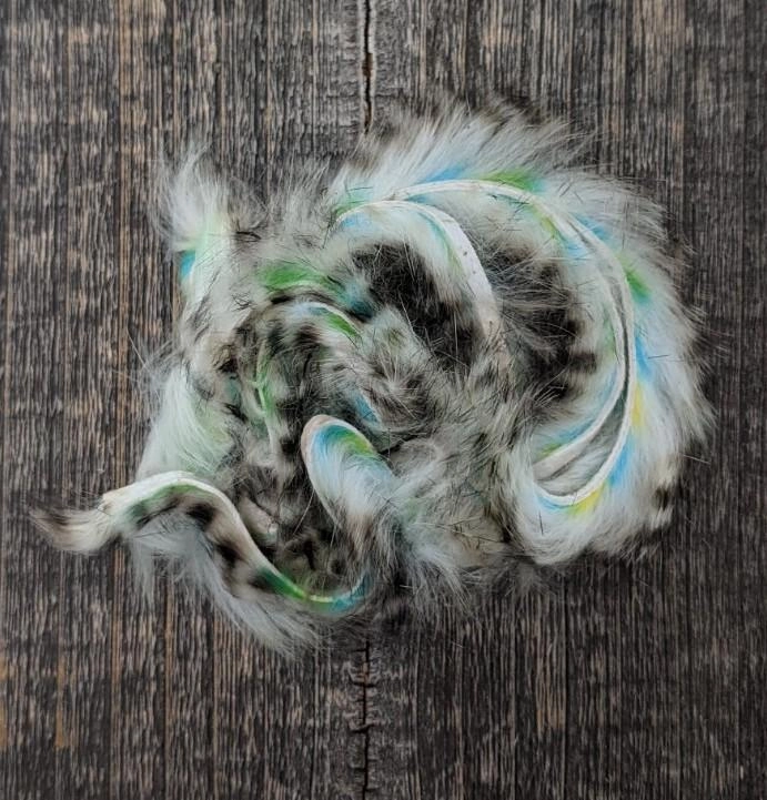 Hareline Dubbin Micro Black Barred Groovy Bunny Strip