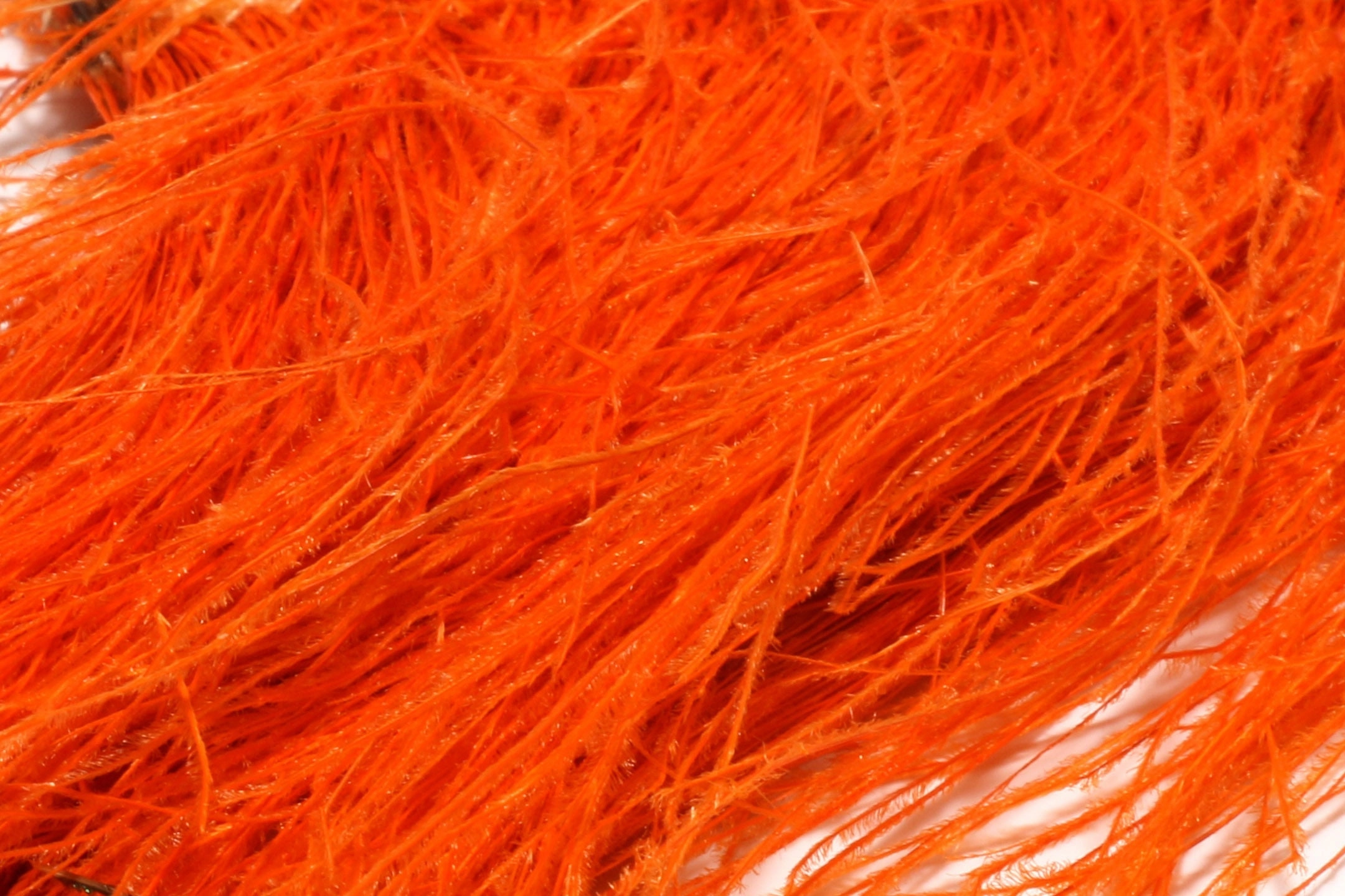 Hareline Dyed Over White Peacock Herl