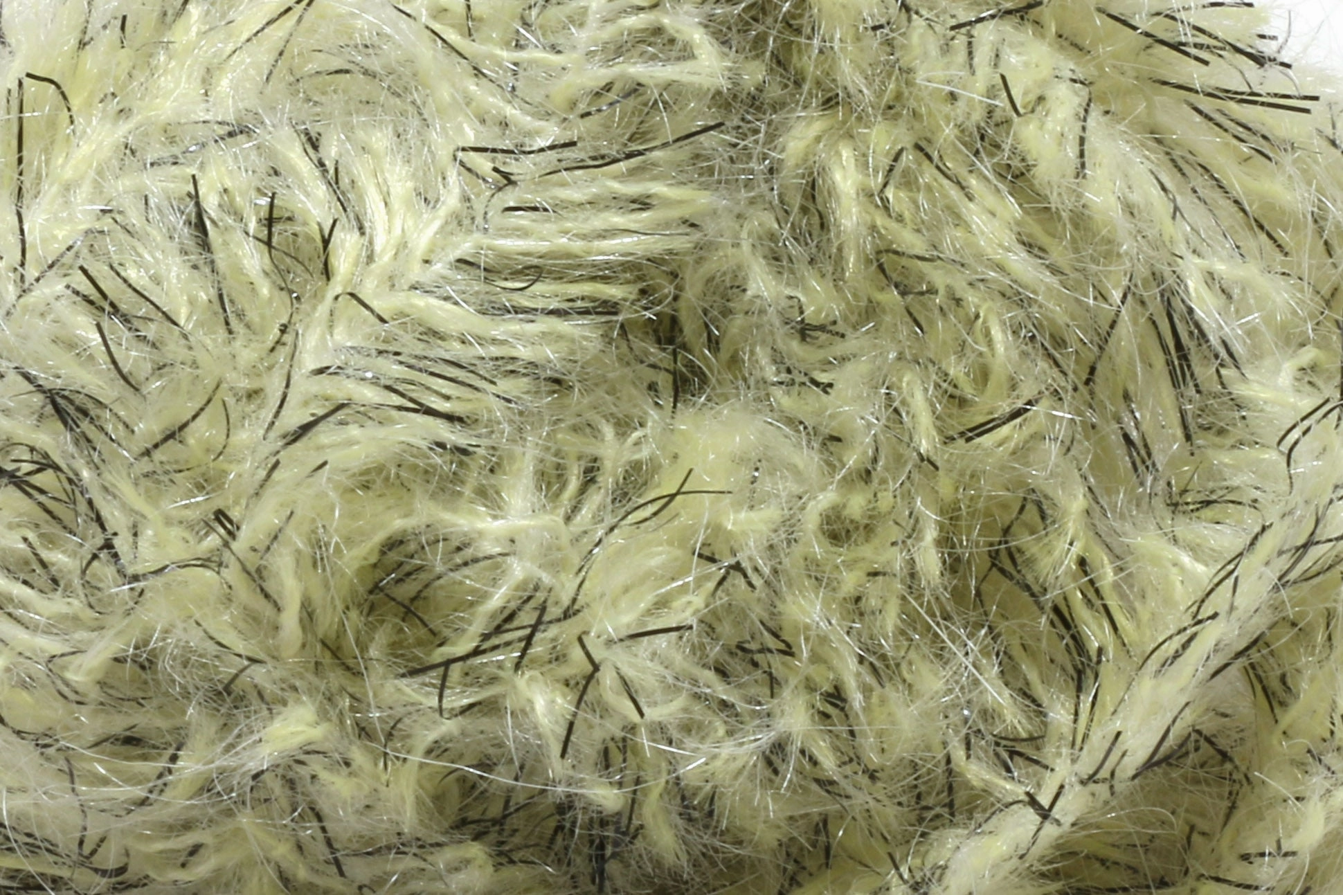 Hareline Speckled Black Mohair Scruff New