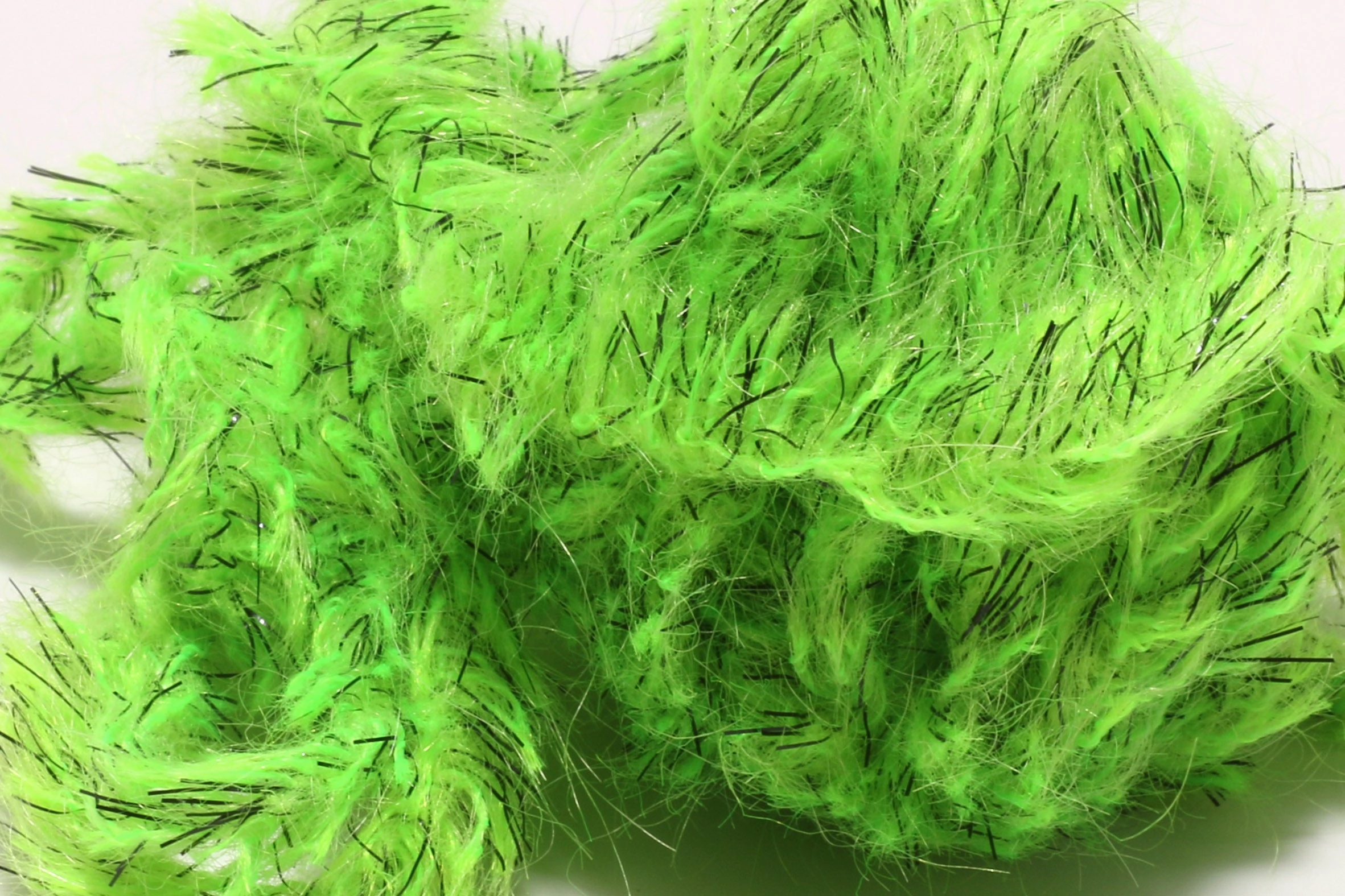 Hareline Speckled Black Mohair Scruff New