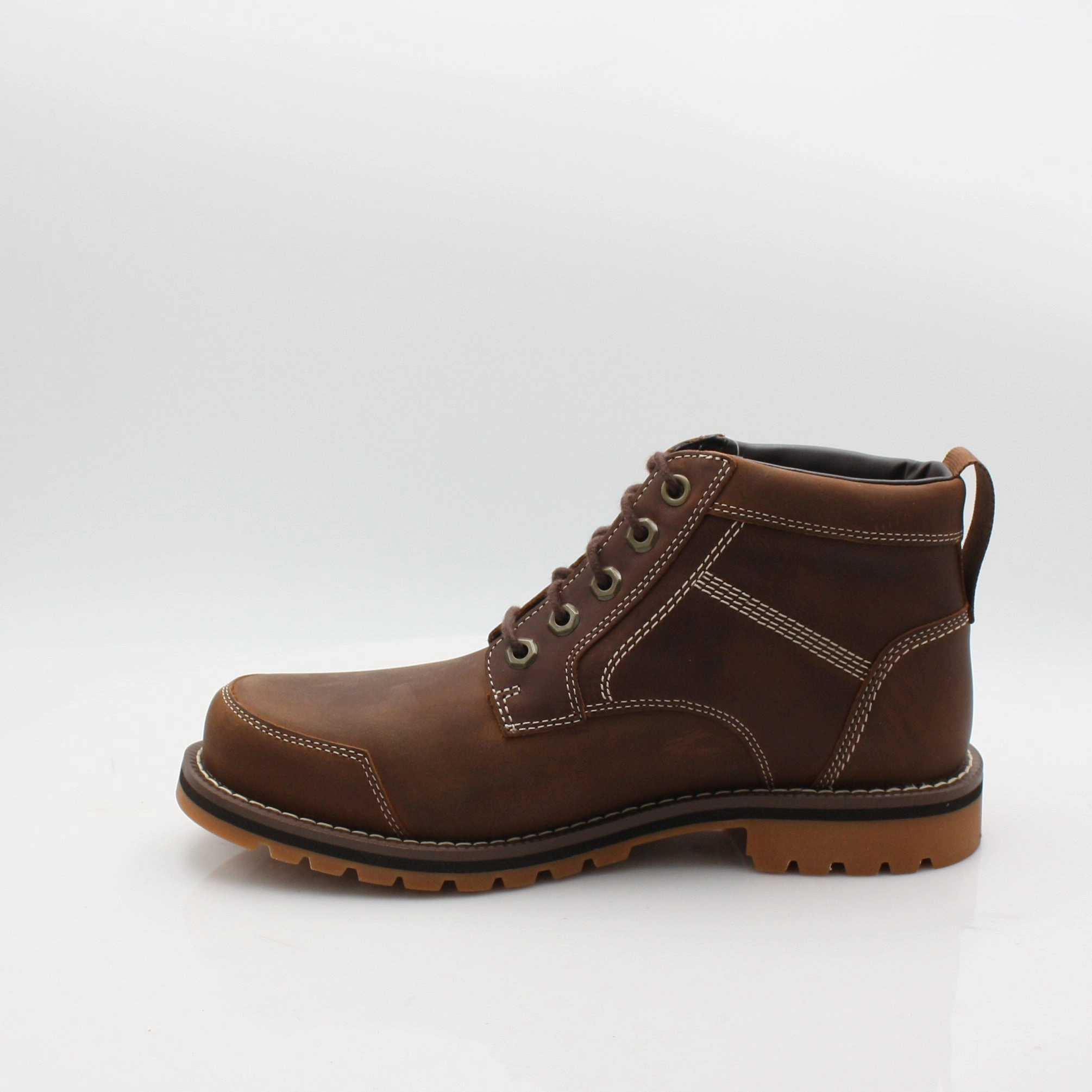 Larchmont Chukka A2Nfp Durable