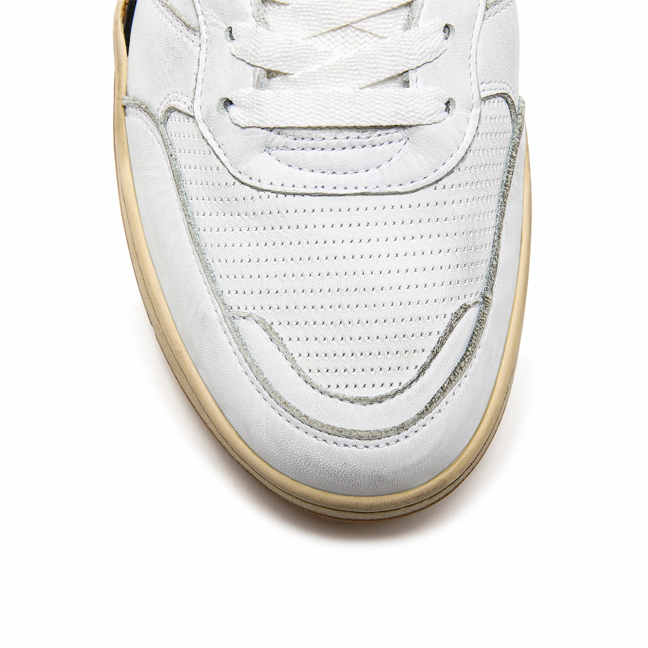 Moisture Wicking Walking Shoes Diadora B.560 Used Trainer White / Beige Doe