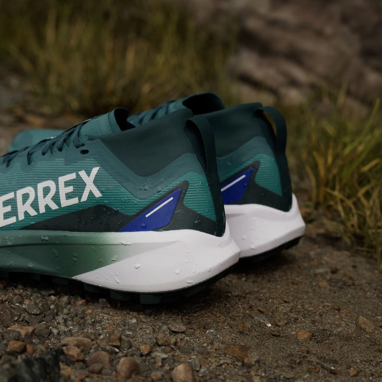 Travel Ready Adidas Terrex Agravic Gtx Trail Running Shoes Preloved Teal / Cloud White / Semi Lucid Blue