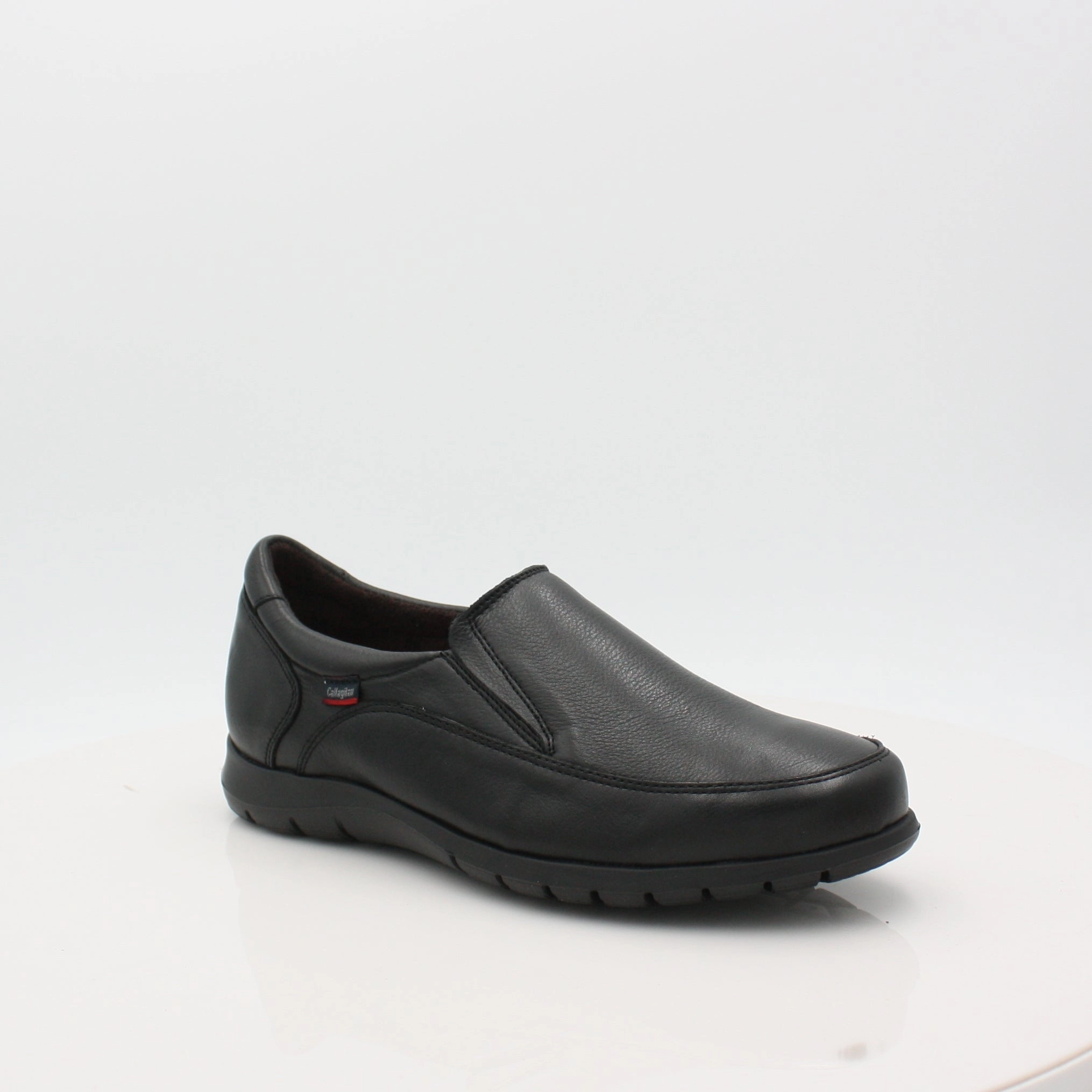 81311 Callaghan 25 Everyday Sneakers