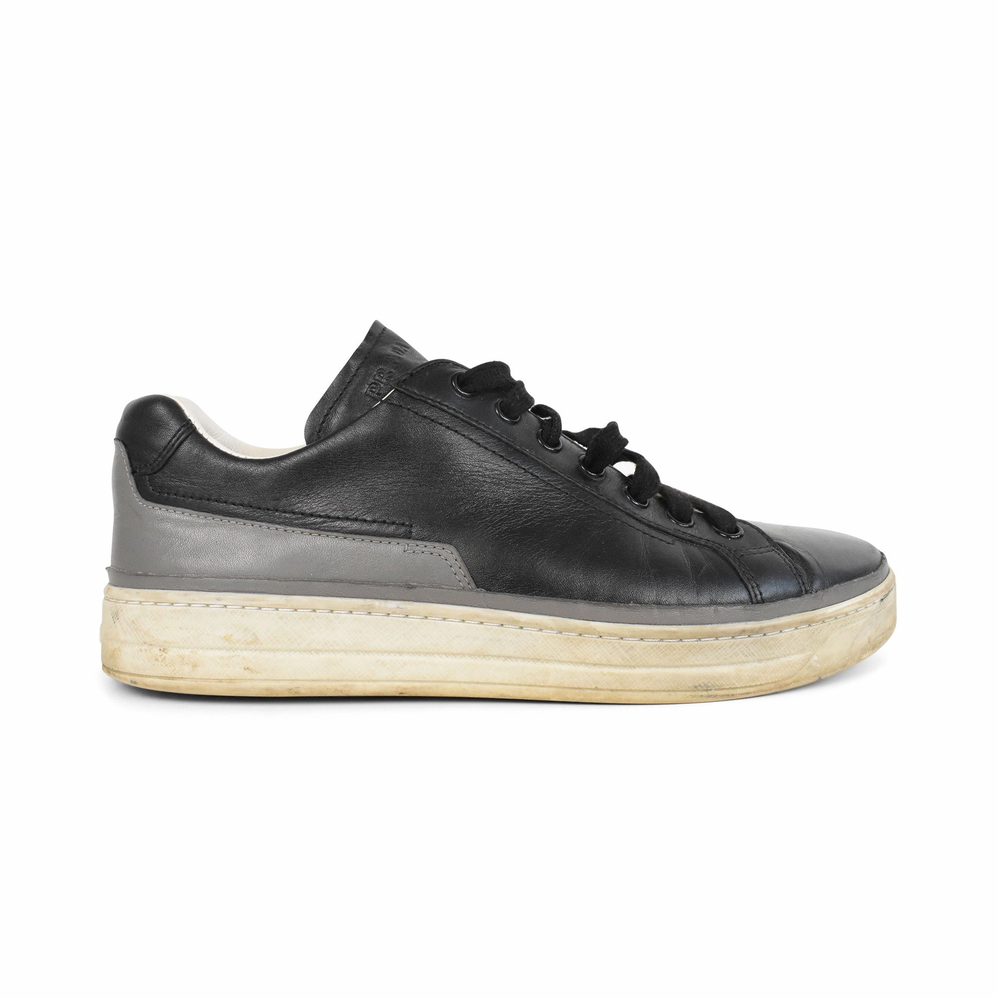 Prada Low-Top Sneakers - Women'S 38.5 Water Resistant Modern Classic