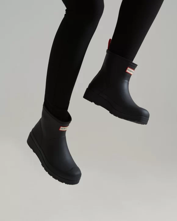 Hunter Women'S Play Short Rain Boots Black Wfs2020Rma Blk Secure Fit All Day Comfort