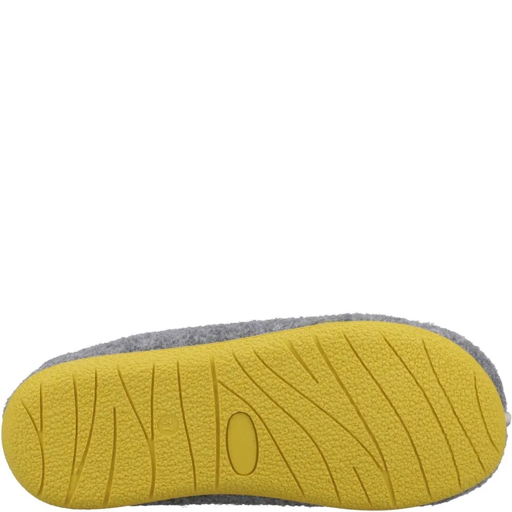 Sporty Style Grippy Soles Hush Puppies Good Slippers