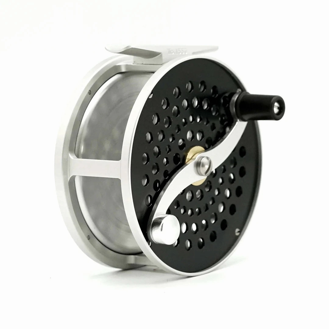 Iwana Retro Steelhead/Large Trout Fly Reels
