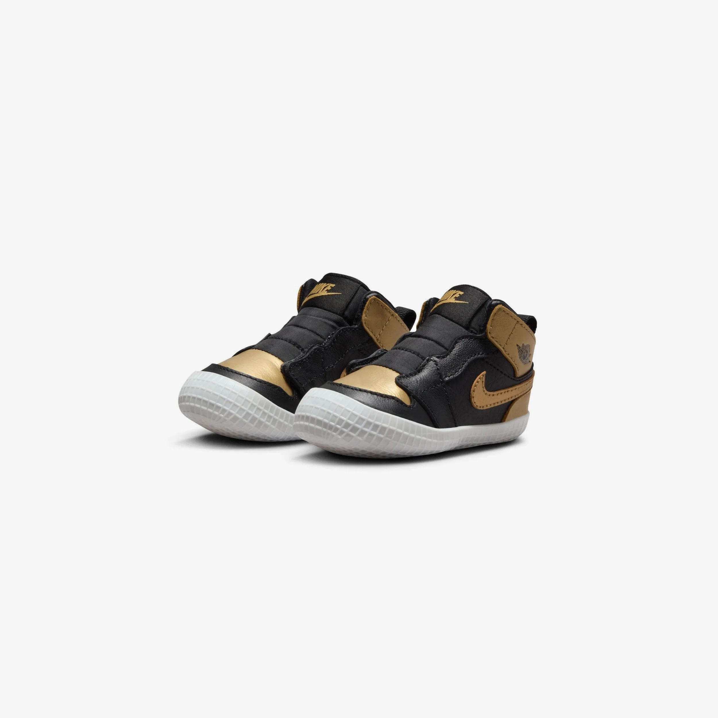 Jordan 1 At3745-071 Flexible Shock Absorbing
