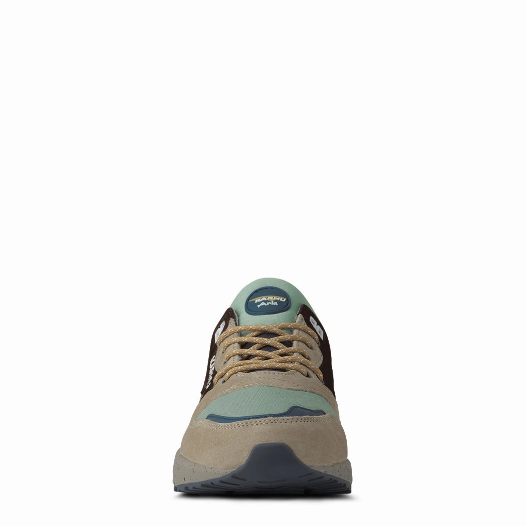 Karhu Aria 95 Slate Green / Cappucino Travel Footwear
