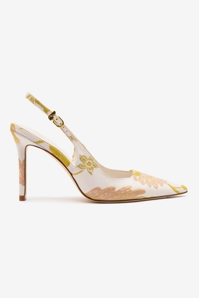 Slip Resistant Flexible Larroud?? X Markarian Kaitlan Pump In Yvette Floral Brocade
