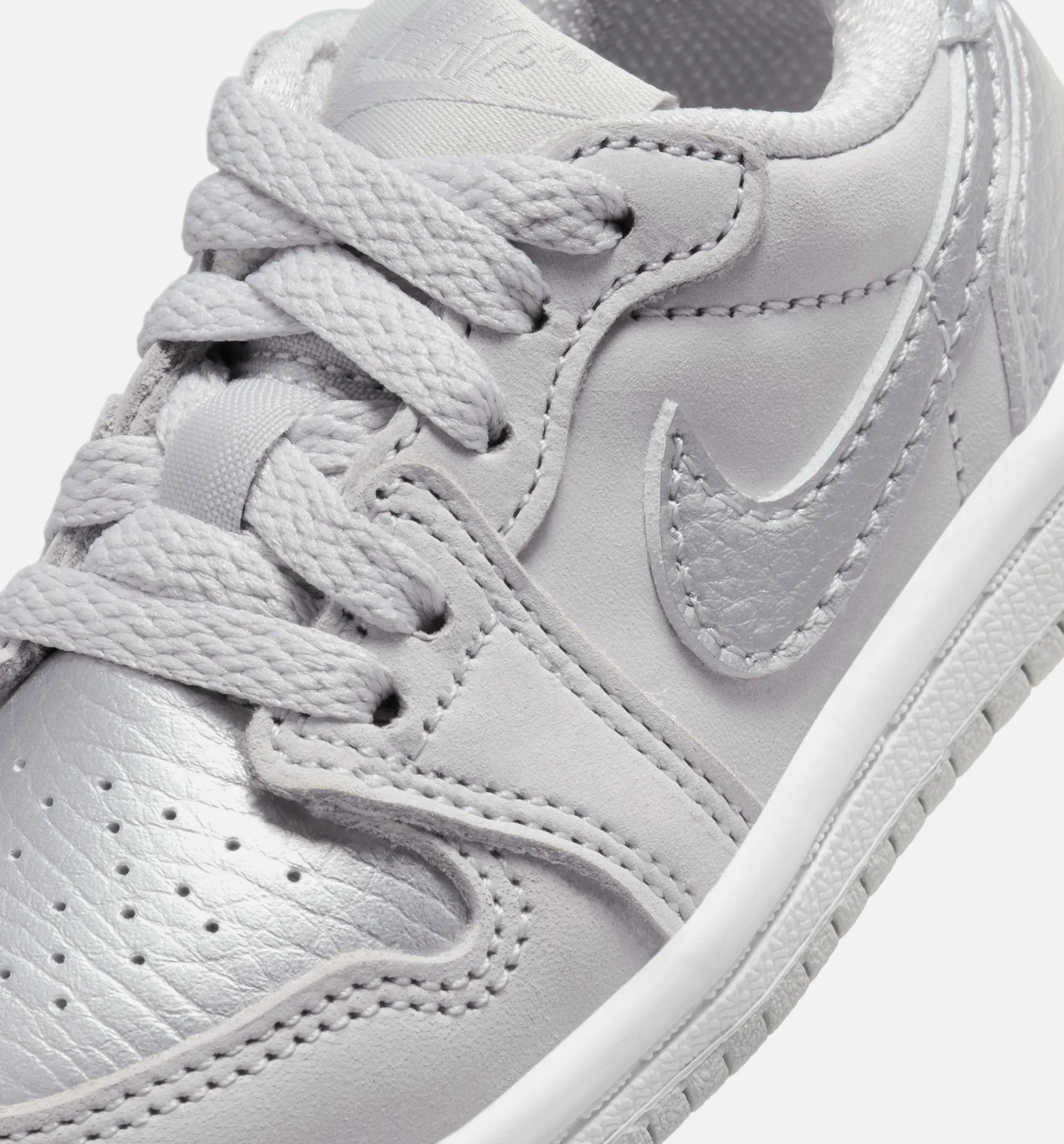 Relaxed Fit Footwear Orthotic Friendly Air Jordan 1 Retro Low Og Silver Infant Toddler Lifestyle Shoe - Neutral Grey/Metallic Silver/White